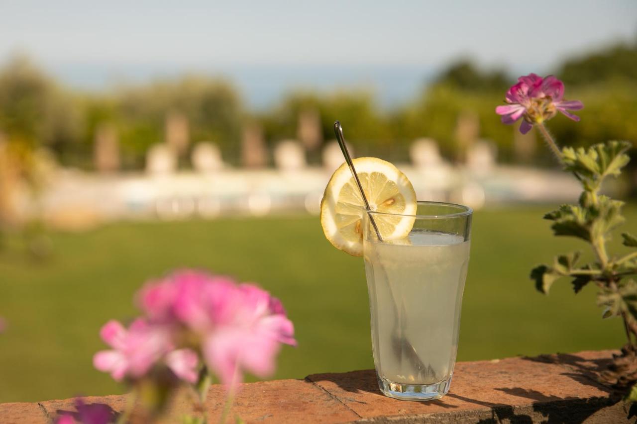 Agriturismo San Leonardello 外观 照片